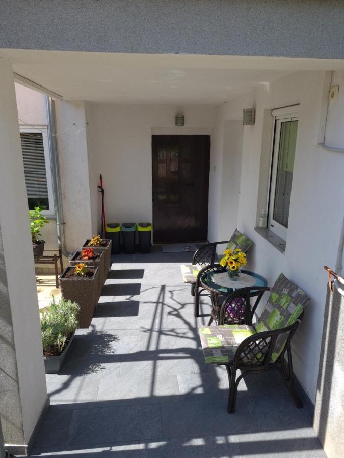 Apartments Lilly - Studio Rijeka Dış mekan fotoğraf