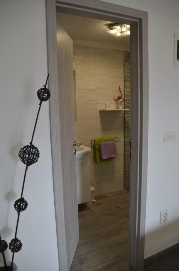 Apartments Lilly - Studio Rijeka Dış mekan fotoğraf